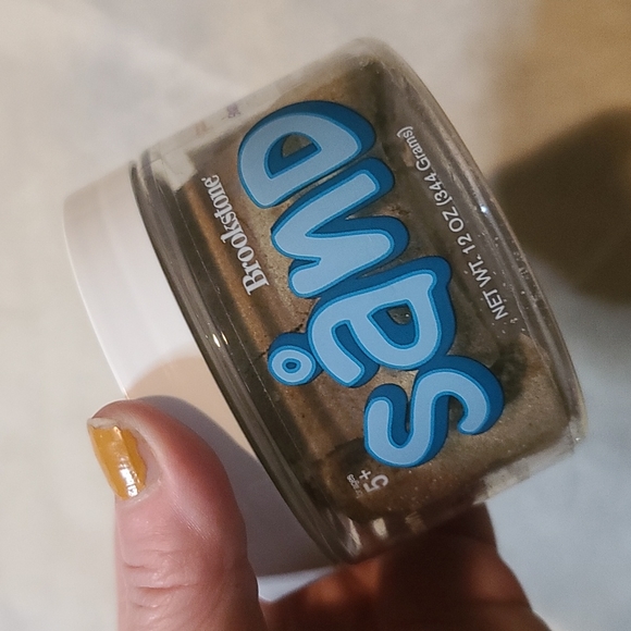 Other - Broostone sand NWT